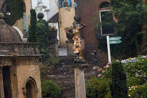 Click for previous image...