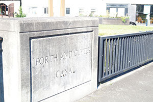 Click for previous image...