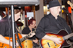 Click for previous image...